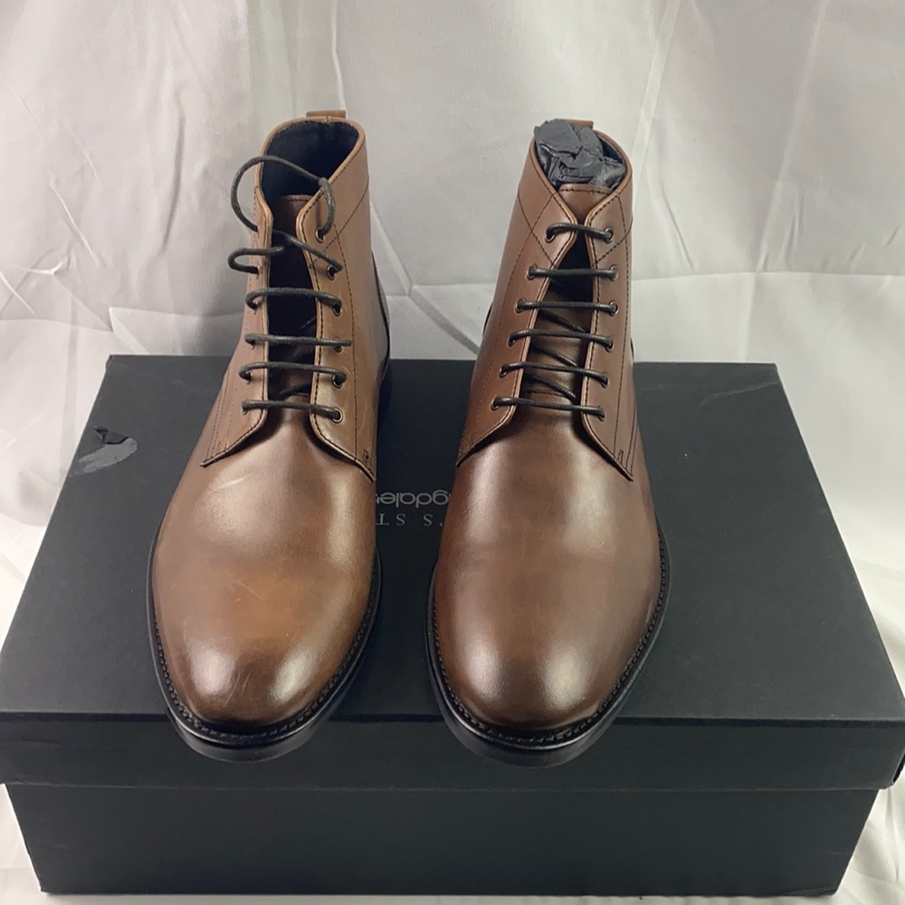 The Men’s Store Bloomingdales Lace Up Boot